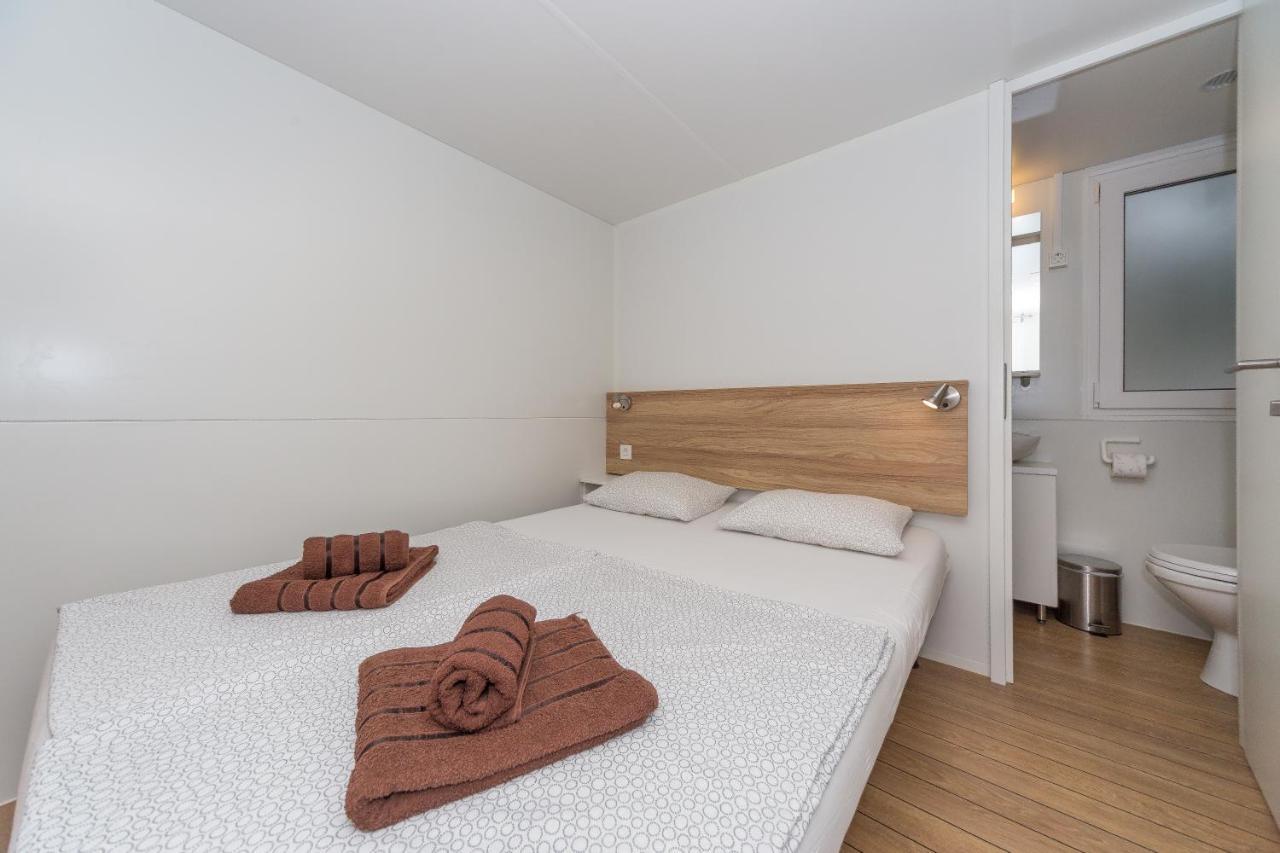 Mobile Homes Crystal Biograd Na Moru Exterior photo