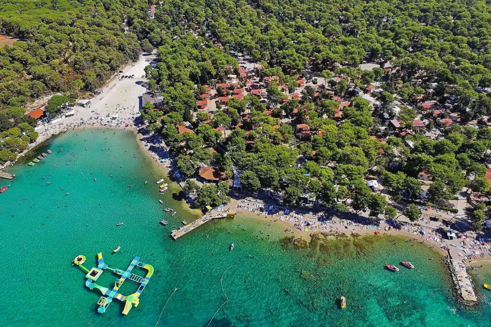 Mobile Homes Crystal Biograd Na Moru Exterior photo