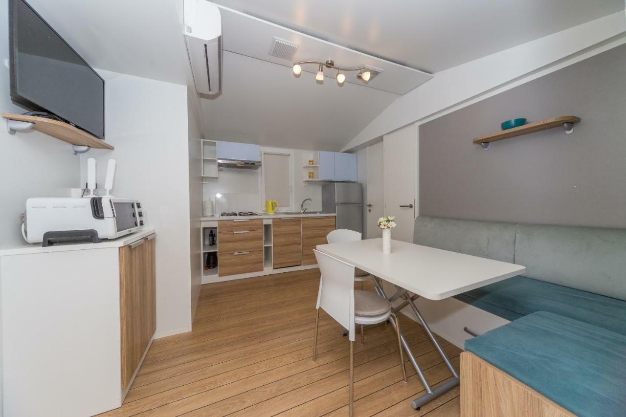 Mobile Homes Crystal Biograd Na Moru Exterior photo